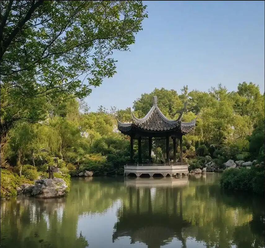 滨江区雨寒餐饮有限公司